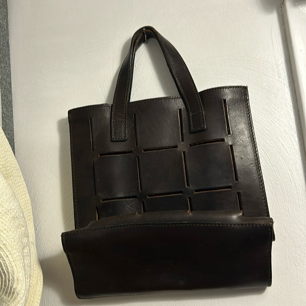 Banana Republic vintage 100% Leather tote